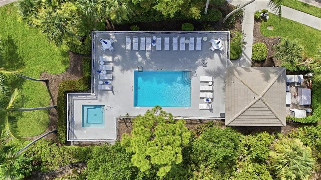 710 Tarpon Cove DR 203-33