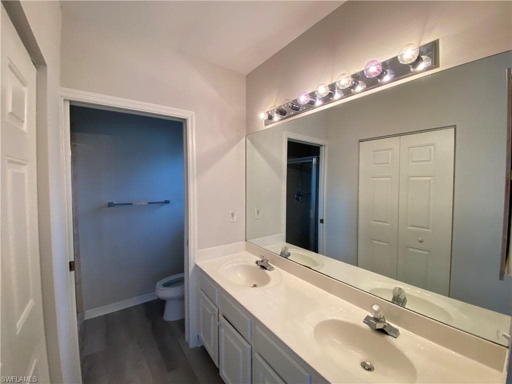 10010 Maddox LN 315-29