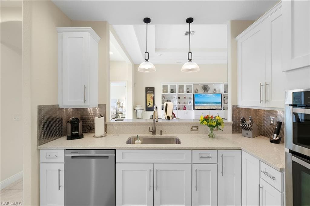 23452 Sanabria LOOP-22