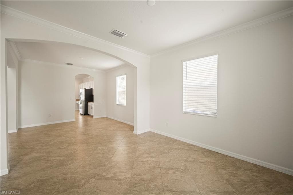 4234 bluegrass DR-7