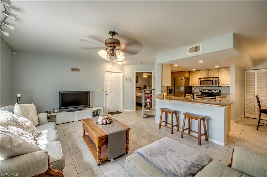 1761 Four Mile Cove PKWY 513-12