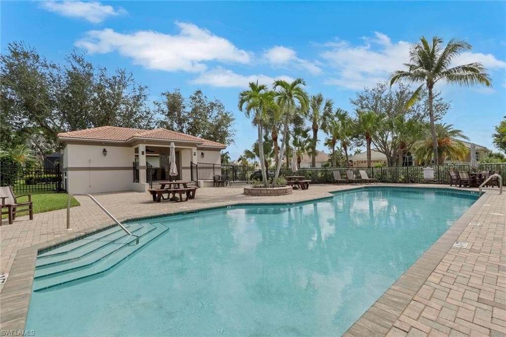8596 Southwind Bay CIR-27