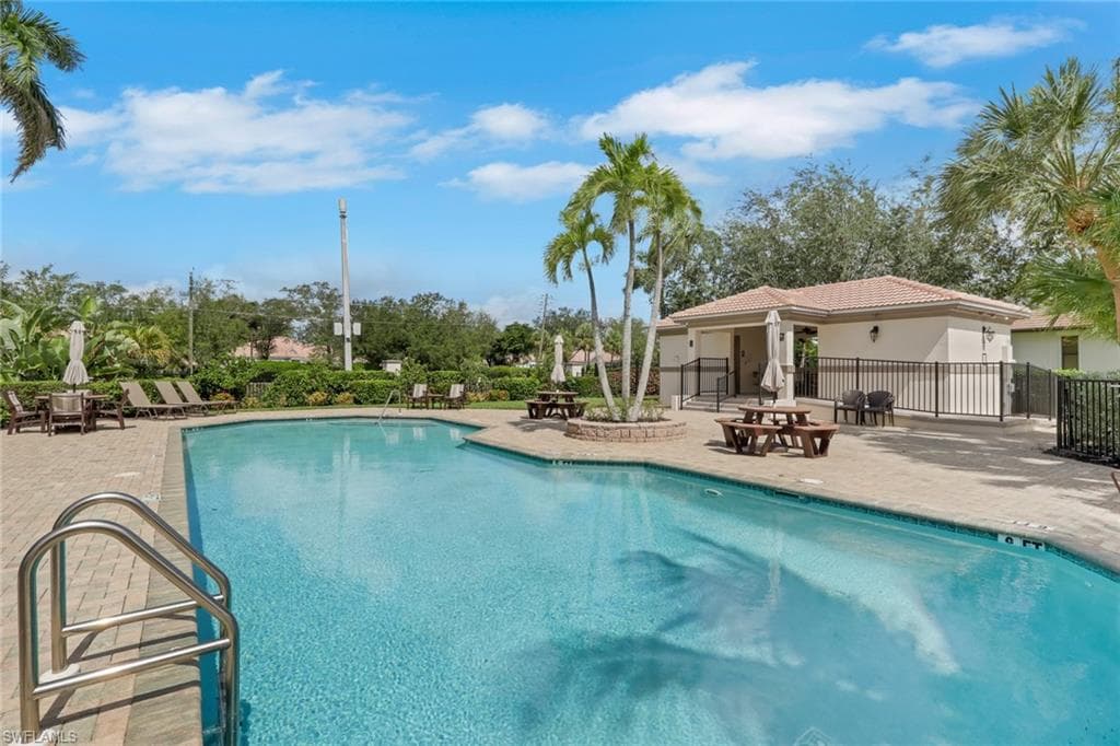 8596 Southwind Bay CIR-28