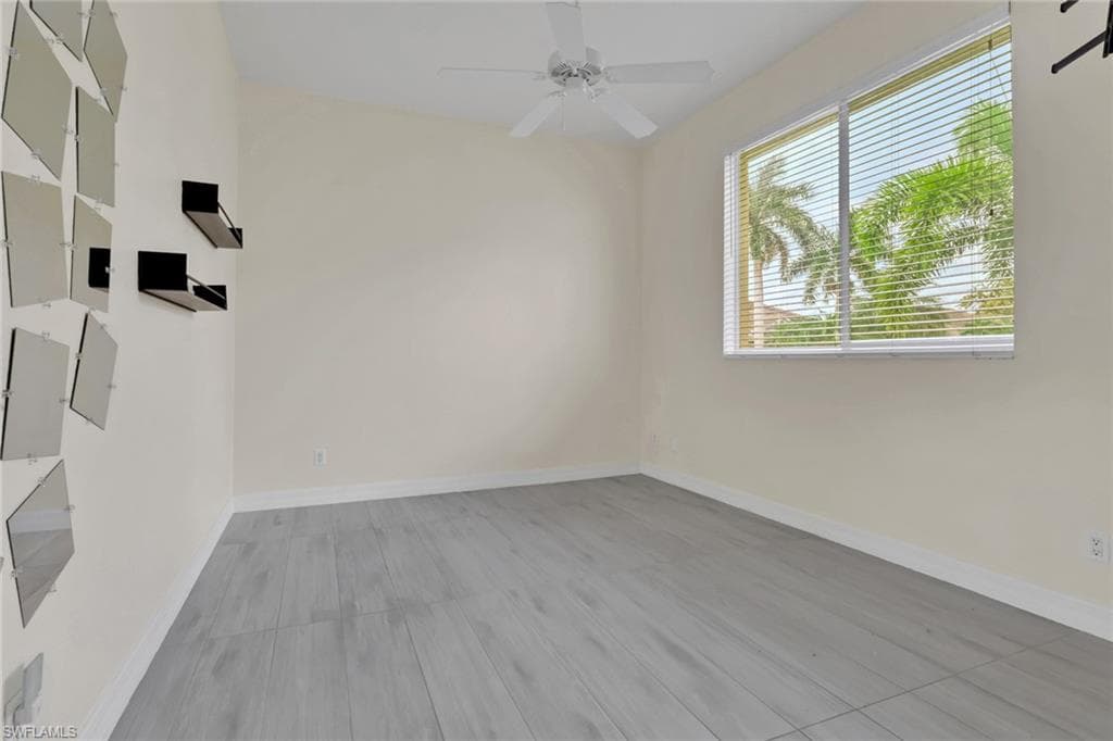 8596 Southwind Bay CIR-15