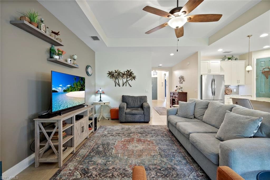 8554 Banyan Bay BLVD-9