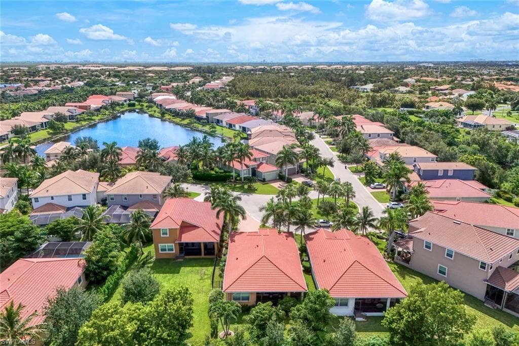 8554 Banyan Bay BLVD-33