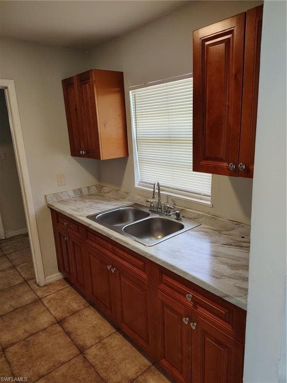 2709 Jackson-5