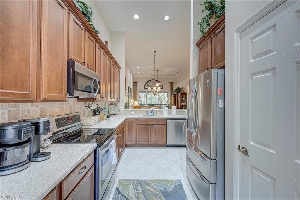 12040 Matera LN 202-11