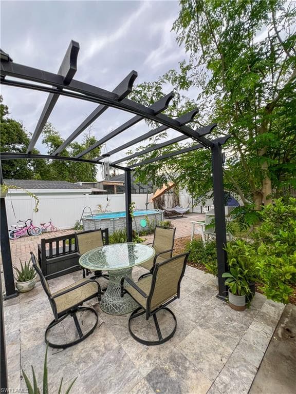 1612 Coronado RD-22