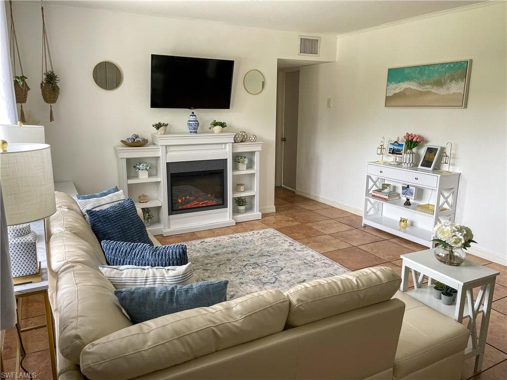 1612 Coronado RD-1
