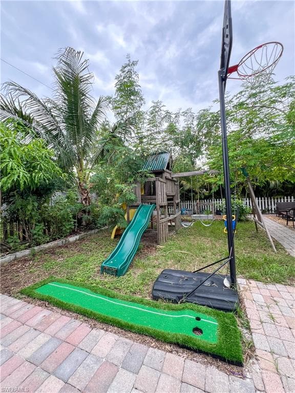 1612 Coronado RD-24