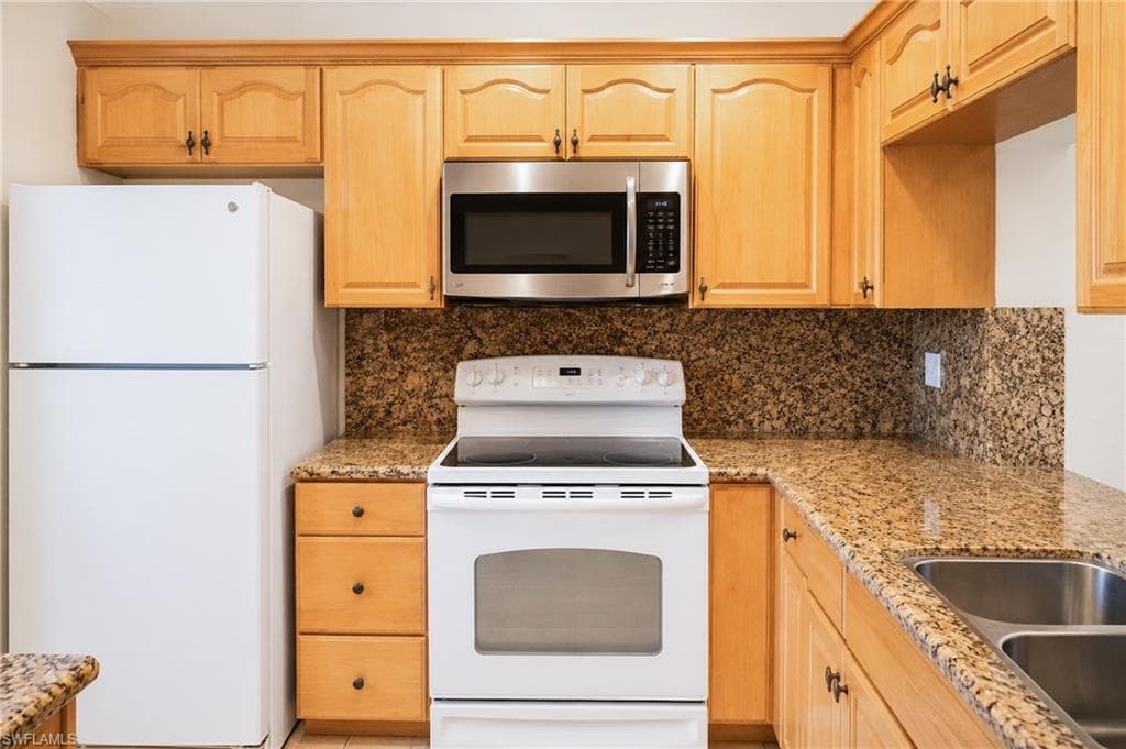4619 SE 5th PL 6-7