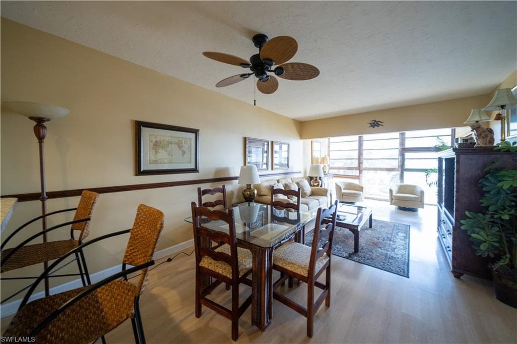 807 River Point DR 304D-7