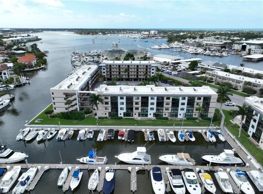 807 River Point DR 304D-4