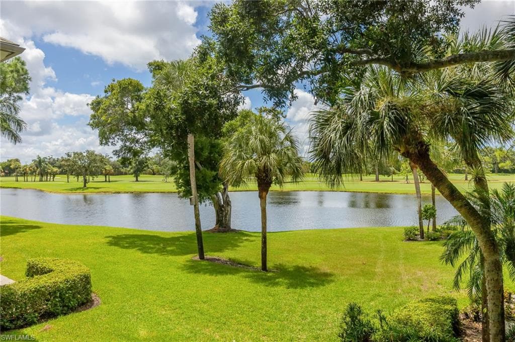 425 Wildwood LN-2