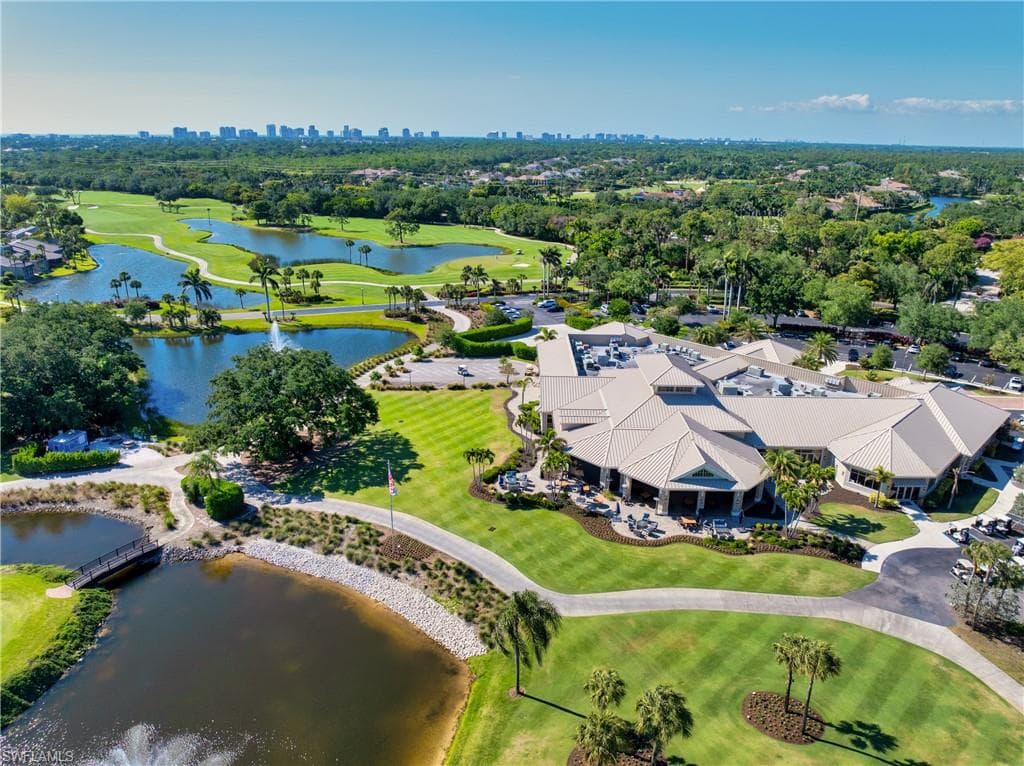 425 Wildwood LN-25