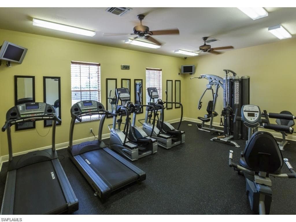 1400 Mariposa CIR 104-16