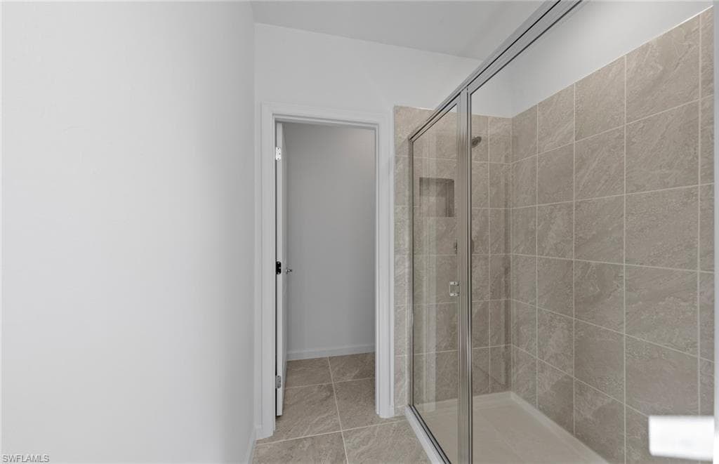 27818 Solis Grande DR-25