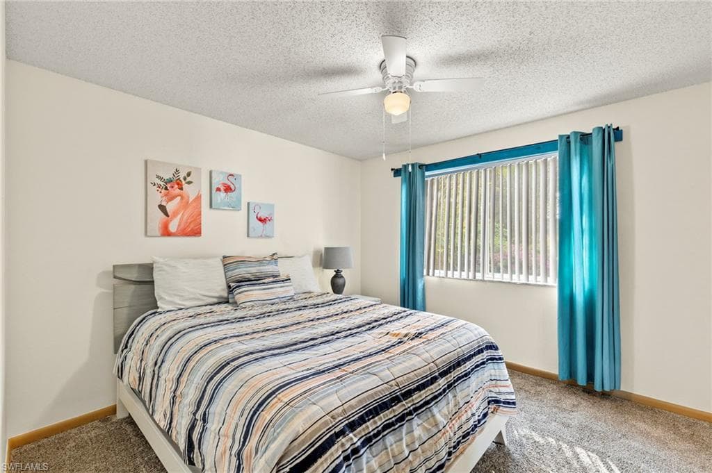 4380 Saint Clair AVE W-18