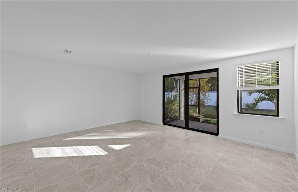 27828 Solis Grande DR-14