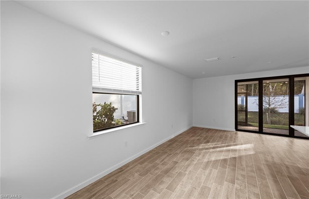27832 Solis Grande DR-7