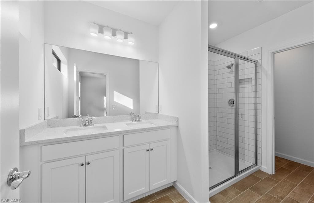 27832 Solis Grande DR-24