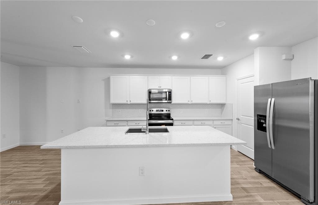 27832 Solis Grande DR-10