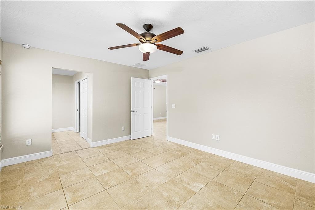 11463 Oakland DR-18