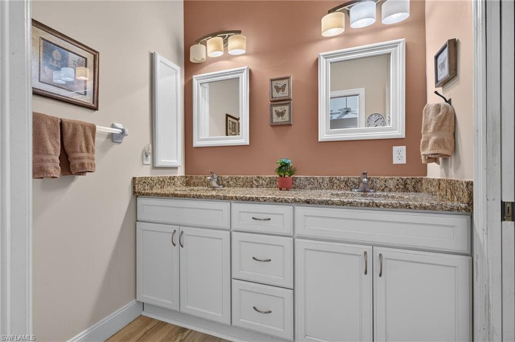 20940 Persimmon PL-16
