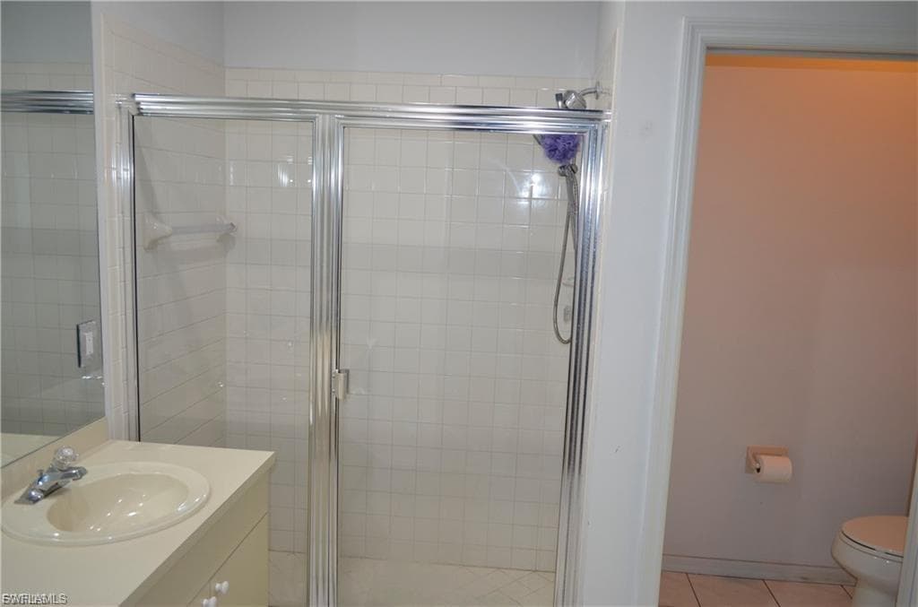 1702 Emerald Cove DR-13