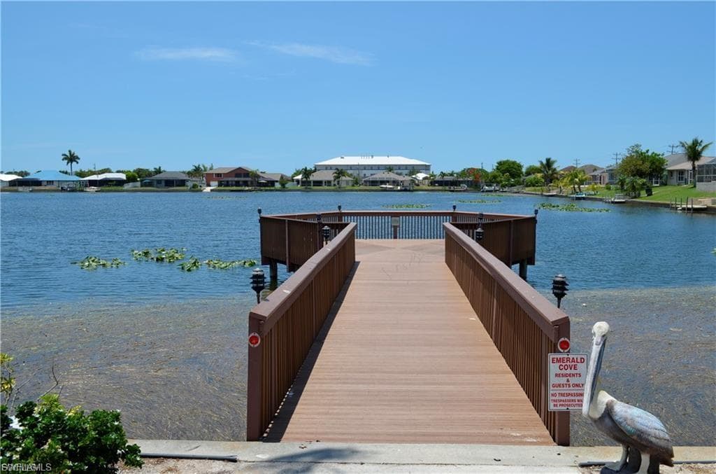 1702 Emerald Cove DR-20