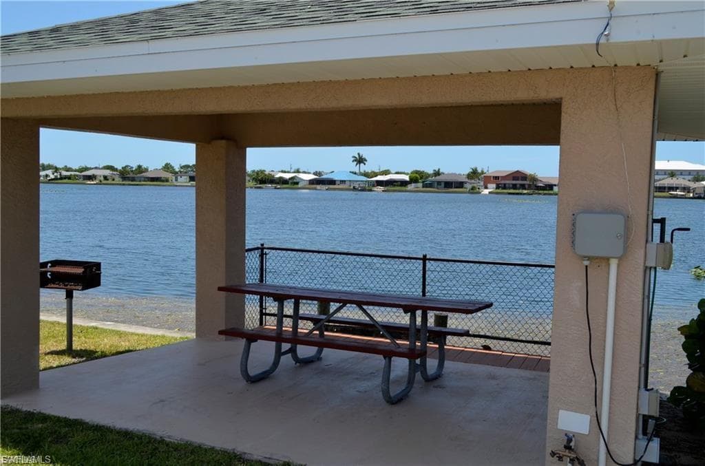1702 Emerald Cove DR-21