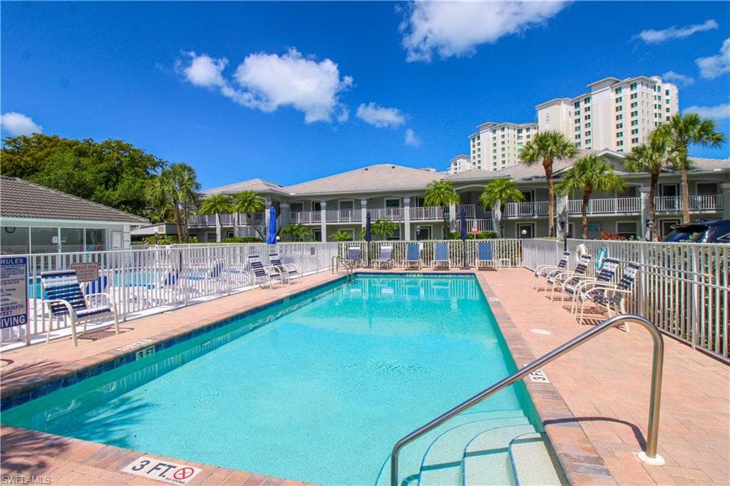 519 Roma CT 3-305-2