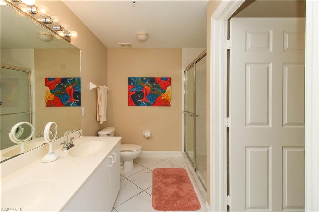 519 Roma CT 3-305-35