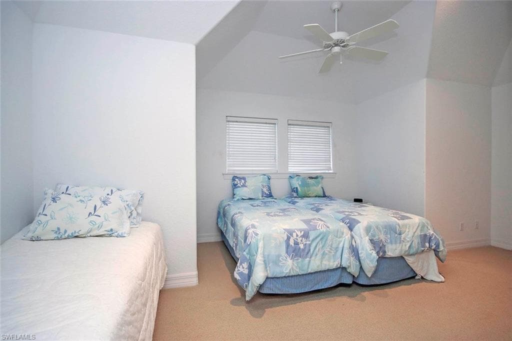 580 Sea Oats DR-32