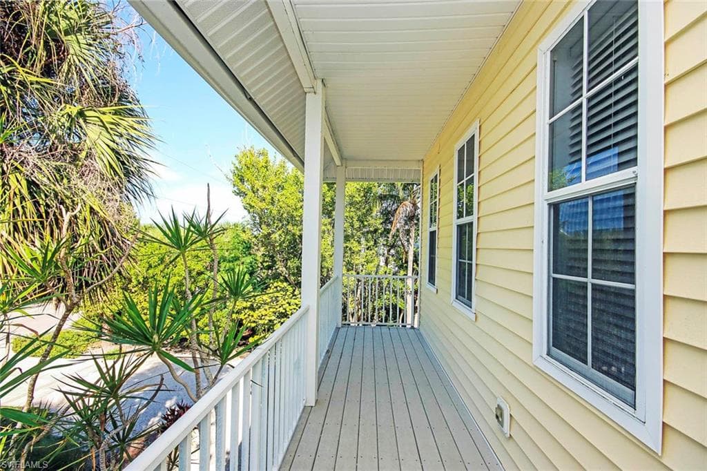 580 Sea Oats DR-41