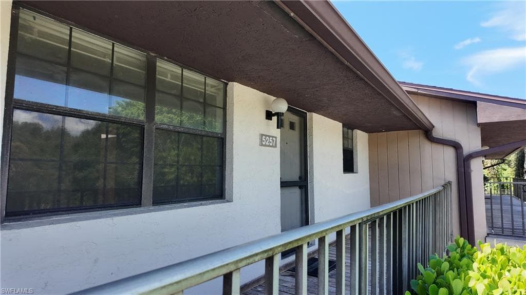 5257 Treetops DR X202-3