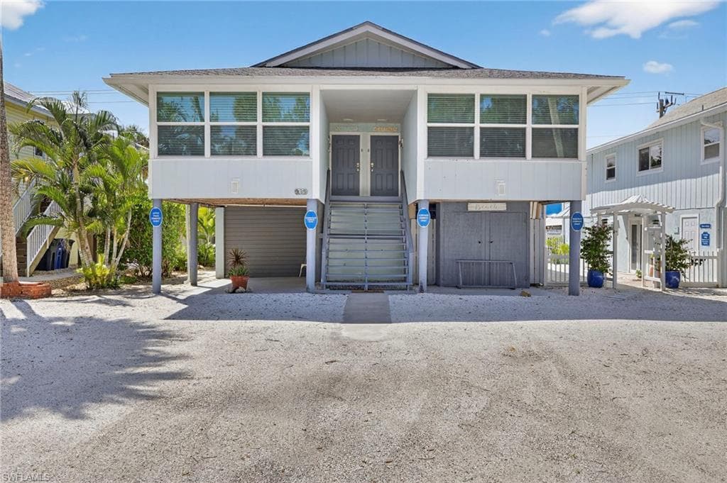 235 Mango ST 235,237-1