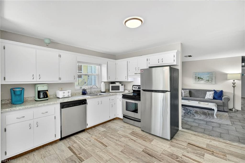 235 Mango ST 235,237-8