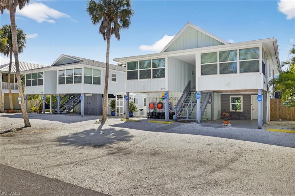245 Mango ST-42
