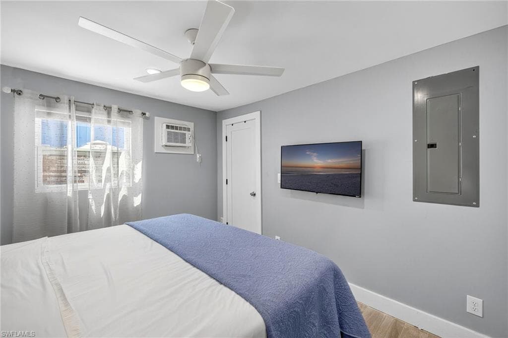 245 Mango ST-31