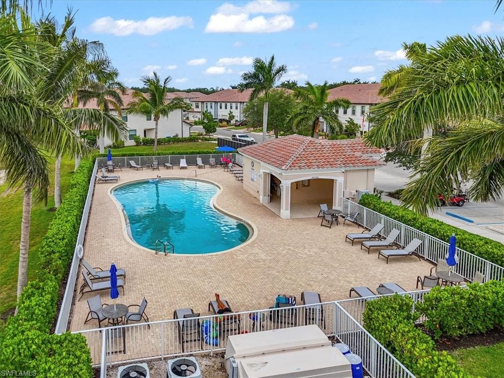 1533 Lake Jessup CIR-9