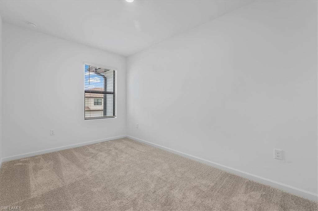 1533 Lake Jessup CIR-34