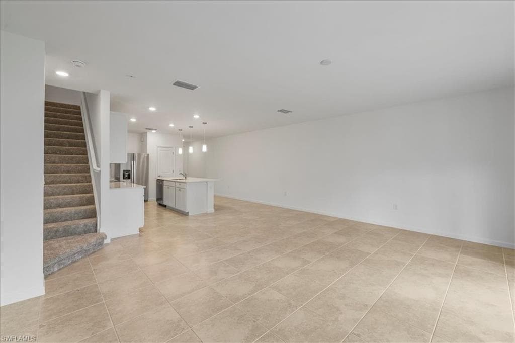 1533 Lake Jessup CIR-18