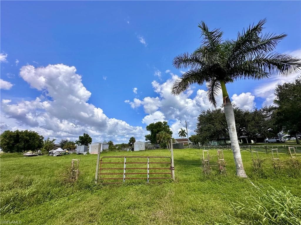 16281 Saddlewood LN-10