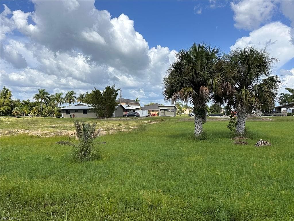 16281 Saddlewood LN-11