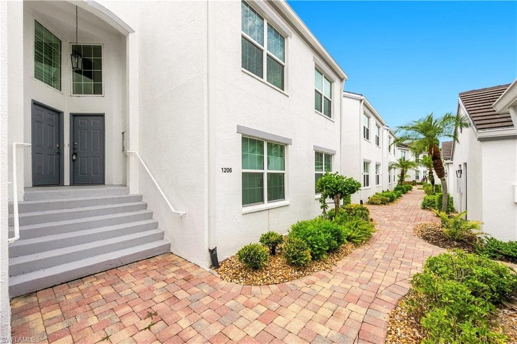 5941 Sand Wedge LN 1206-27