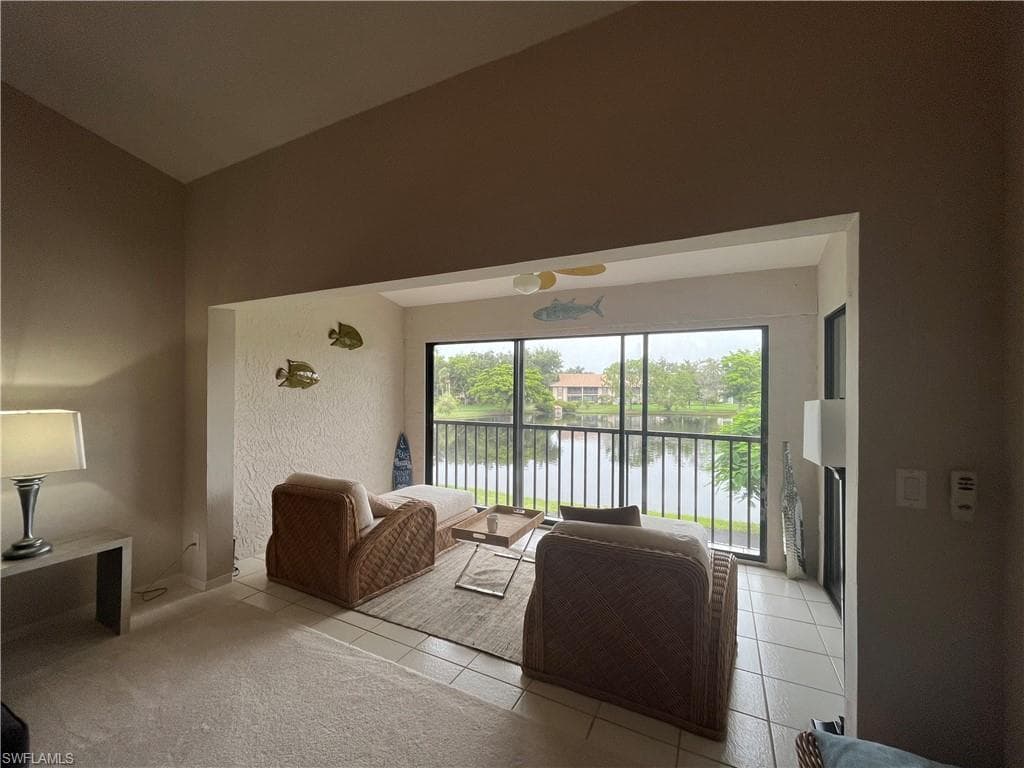 513 Lake Louise CIR 202-7