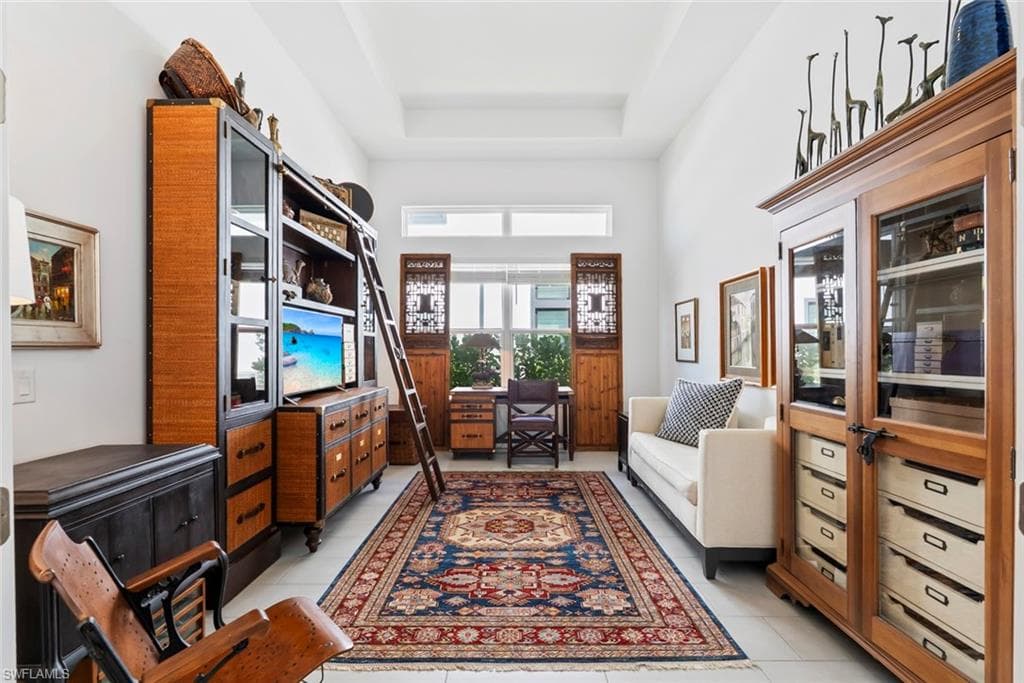 15394 Turin DR-18