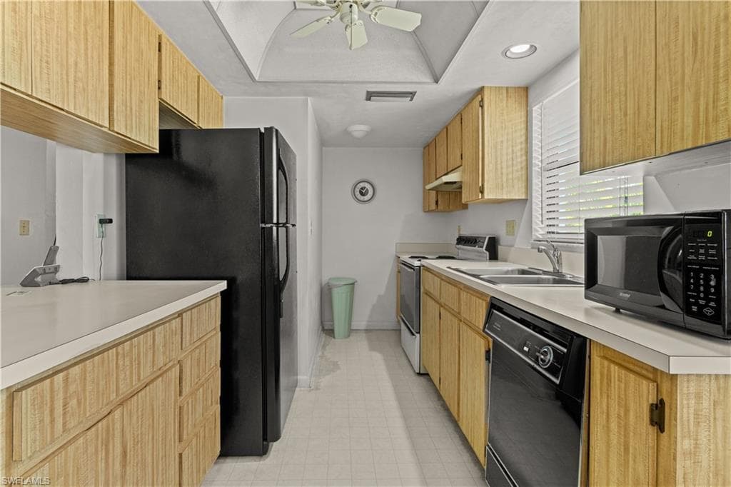 1113 Cape Coral PKWY W 103-6